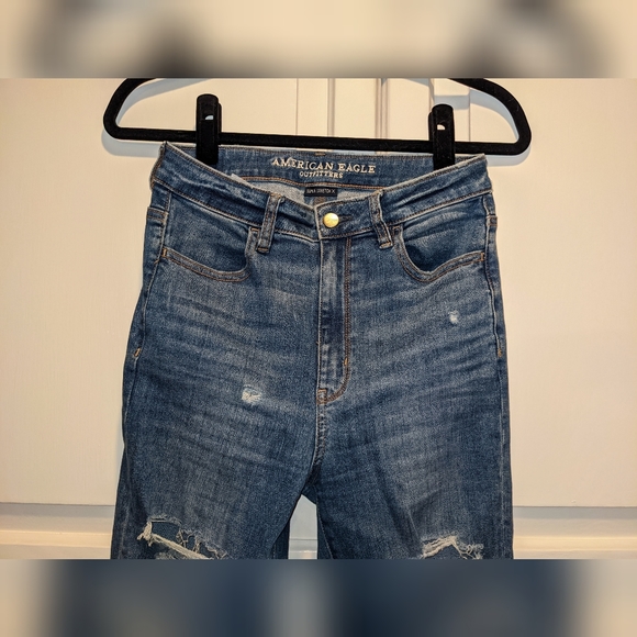 American Eagle Outfitters AEO Denim X Distressed Highest Rise Jegging - 6 Reg - Picture 2 of 12